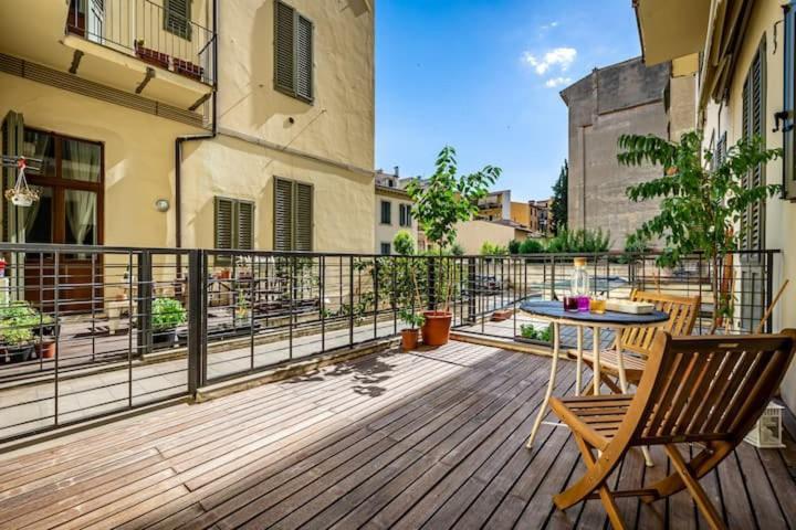 Luxury Apt In The Heart Of City Out Of Ztl Apartamento Florença Exterior foto